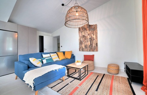 Ronce-les-Bains Casa | Grande Villa, Ronce LES Bains, 14 Personnes, au Calme, Proche Commerces et mer