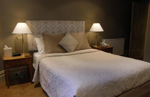 Battery Point Hotel | Grande Vue Hotel