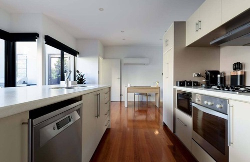 South Launceston Casa | Grandeur & Charm: Updated Heritage Home