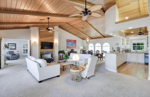 Sanibel Casa | Grandma Dot's House- Marina Villa with Pool and Bikes