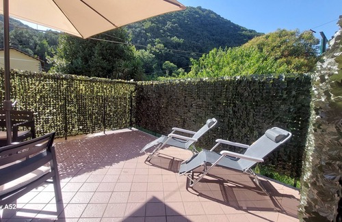 Recco Casa | GRANDPARENTS' HOUSE, GREEN CORNER 5 MINUTES FROM THE SEA