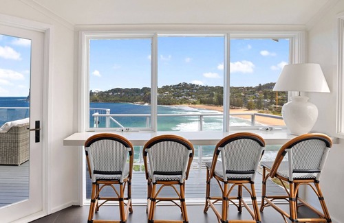 Whale Beach Casa | Grandview over Whale Beach by TCC