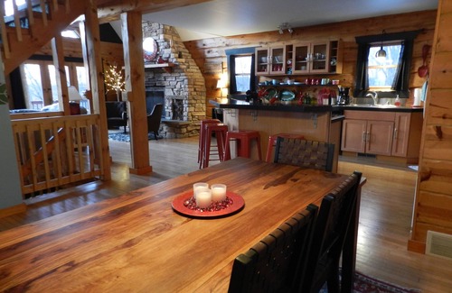 Eagle Mountain Cabina | GRAND VIEW - RIVERVIEW CABIN con vista al río Mississippi con HOT TUB!