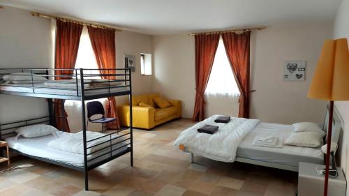 Eprave Casa | Grange de Ninie