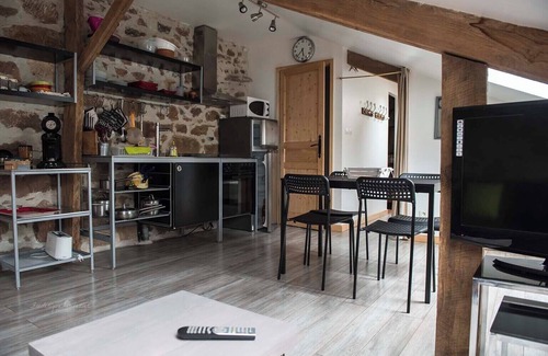 Saint-Maurice-en-Quercy Casa | Grange Aménagée- Corps de Ferme à la Campagne