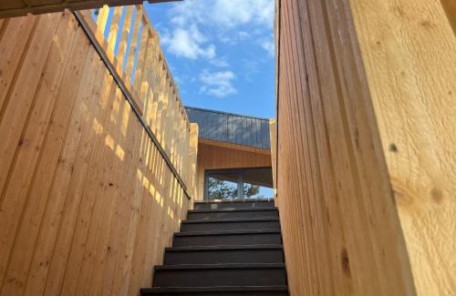 Linia Casa | GRANIASTY - nowoczesny dom wakacyjny z basenem