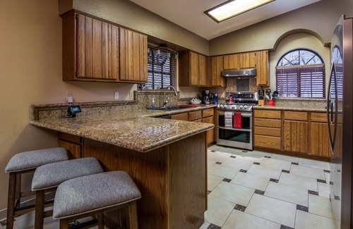 Prescott Casa | Granite Creek Retreat- Beautiful 5 Bedroom Home 5 minutes from Whiskey Row