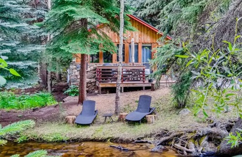 Idaho Springs Cabina | Granite · Epiphany Pines WATERFRONT work & play cabin
