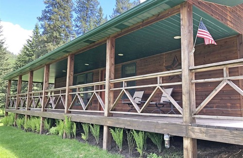 Custer Casa | Hermosa cabaña en el valle de Tenderfoot