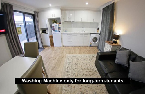 Stanthorpe Cama Y Desayuno | Granny Flat next to golf course