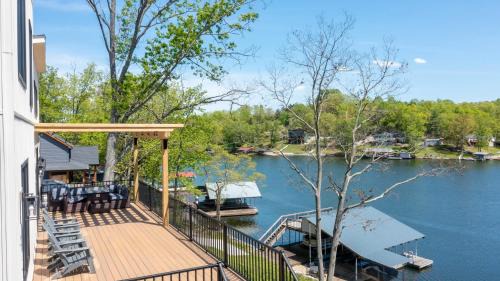 Williamstown Casa | Grant's Point Lake House