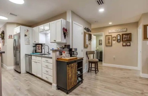 Grapevine Casa | Grapevine House ! New Remodel,TCU close by