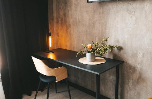 Ternopil Apartamento | GRAPHITE Затишні апартаменти біля Центру з окремою спальнею і кухнею-вітальнею
