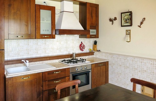Cossombrato Apartamento | Grappolo by Interhome