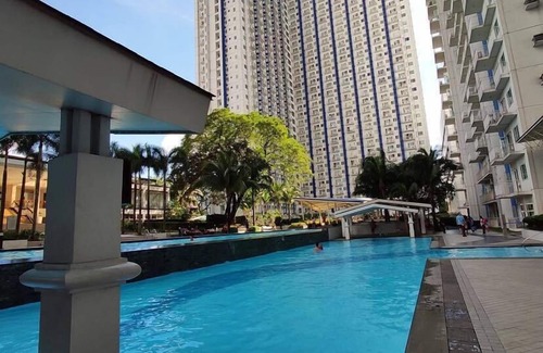 Santo Cristo Condominio | Grass Residences Staycation-T&M