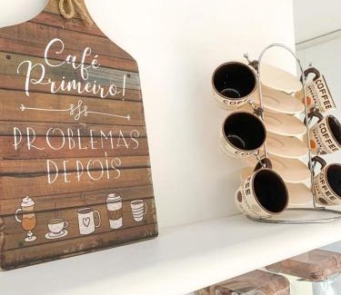 Saire Apartamento | Gravatá Flat no condomínio Monte Castelo MELHOR LOCALIZAÇÃO , Wi-Fi, SKY e AR