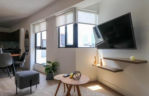 San Isidro Apartamento | Gray by Wynwood House