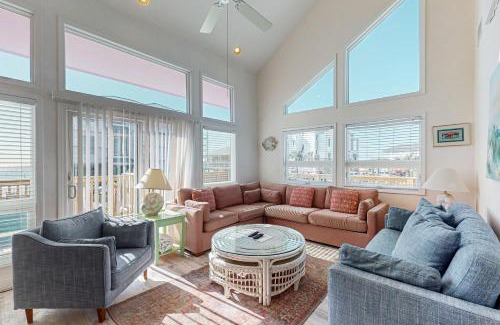 Gulf Trace Casa | Grayton Beach "Inn The Pink" 95 High Dune Drive (House)