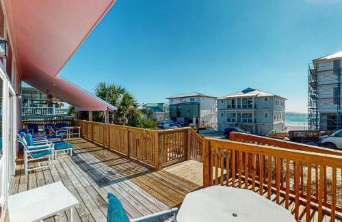 Gulf Trace Casa | Grayton Beach "Inn The Pink" 95 High Dune Drive (House)