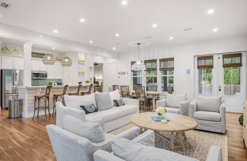 Grayton Beach Casa | Grayton Beach-30A-Sleeps 12-Private HEATED POOL-Walk to Beach