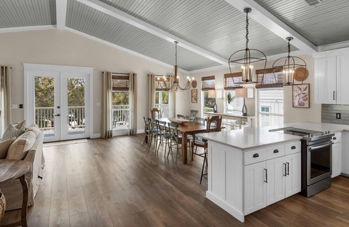 Gulf Trace Casa | Grayton Beach, Near to Beach, Pool, Sleeps 14 + Free Attraction Tickets!