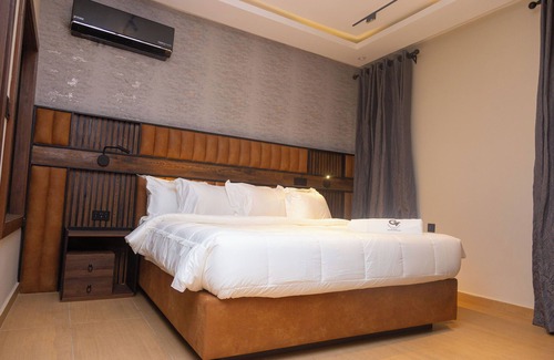 Akure Hotel | Grayville Hotels and Bistro