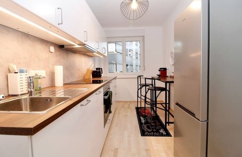 Lend Apartamento | Graz central Penthouse Style Apt