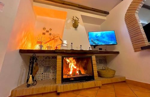 Grazalema Casa | Grazalema- Casita Panorama - Fantastic views- Clima, Wi-Fi and Private Parking optional