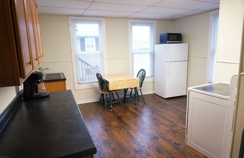 Ottawa Apartamento | Great 2 Bedroom Near Starved Rock & Downtown Ottawa Dining