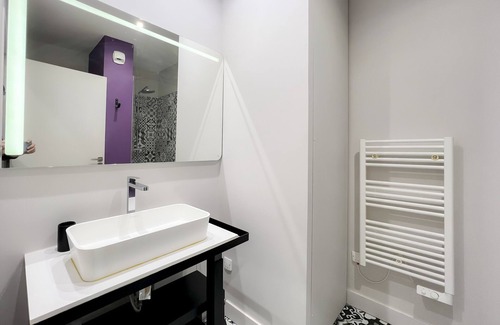 Grand Parc-Paul Doumer Apartamento | Alquiler piso amueblado en Burdeos, 72 m2, bonito edificio de piedra