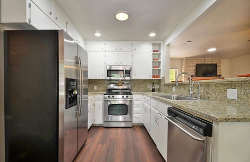North Austin Civic Association Casa | GRANDES 3 habitaciones 2 baños! Austin central con gran patio!