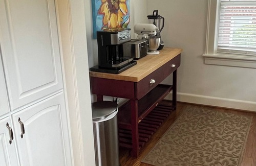Lynchburg Casa | Great 3BR home in Lynchburg, great location near colleges, great amenities