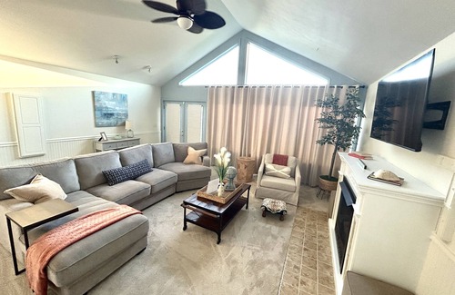 Boiling Spring Lakes Casa | Great 4 Golf! Waterfront House In Southport, Close To Beaches