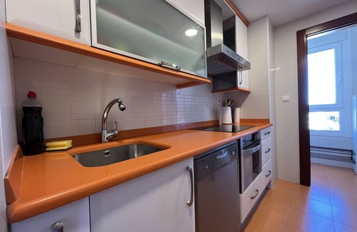 Laredo Apartamento | Estupendo apartamento junto a la playa de La Salvé.