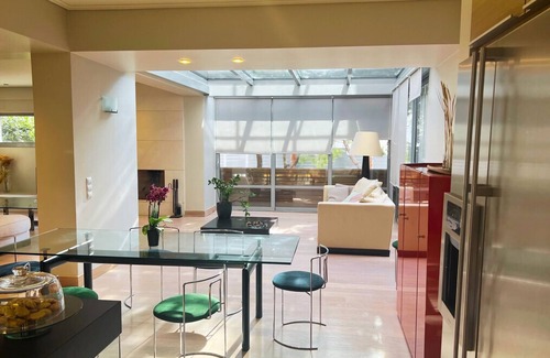 Glyfada Villa | Great Athens Villa | Villa Amfissis | 4 Bedrooms | Short Distance to Glyfada | Gym