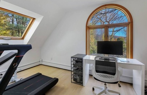 Glendale Otro | Great Barrington Private Paradise w/ Heated Pool