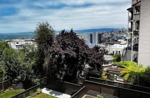Russian Hill Apartamento | Great Bay Views in Russian Hill