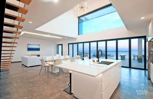 La Paz Casa | Great Bay Views Infinity Pool BBQ Walk to Beach