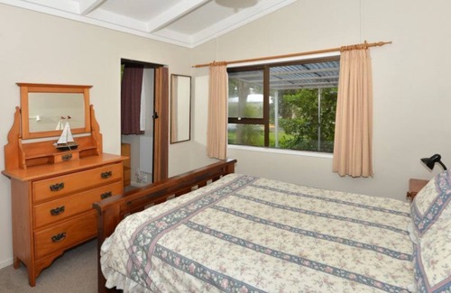 Whangarei Heads Casa | Grandes vacaciones familiares, agua justo enfrente. Paseos, Ocean Beach y cafeterías cerca!