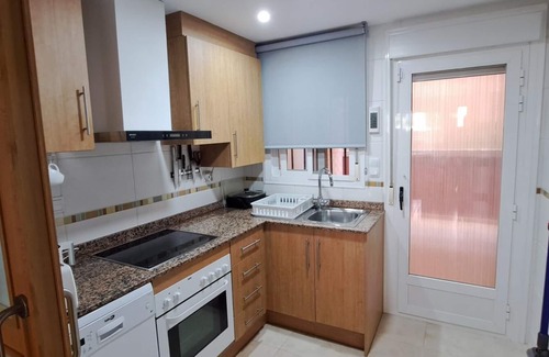 Marina d'Or Apartamento | Estupendo bajo apart con Wifi, piscina y garaje.