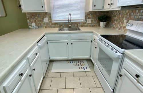 Greenville Condominio | Great First Floor Condo!