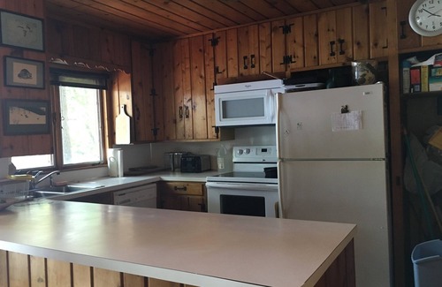Osceola Cabina | Great fishing & sunset views, lakeside cabins joined by porch. 1 hour from TC