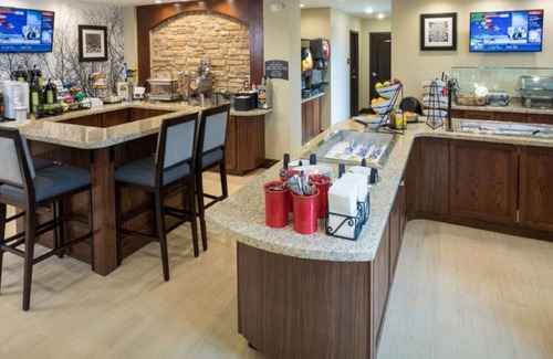 Wichita Falls Apartamento | Great for Business Travelers! Studio Suite in Wichita Falls | Free Breakfast + Fitness Center