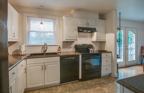 Nashville Casa | ¡Ideal para grupos grandes y cerca del centro!