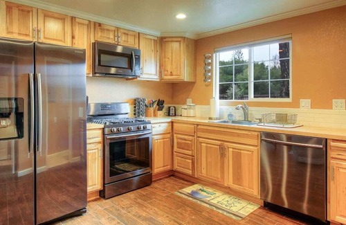 Healdsburg Casa | Great for traveling Nurses!