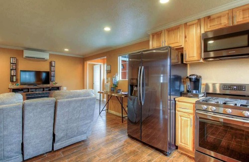 Healdsburg Casa | Great for traveling Nurses!