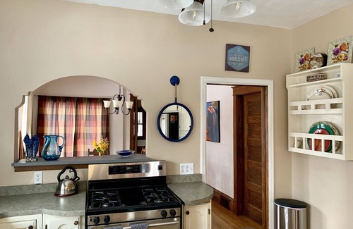 Mahtomedi Casa | Great Getaway Enjoy Lake Living ~ 20 minutes from St Paul and Wisconsin