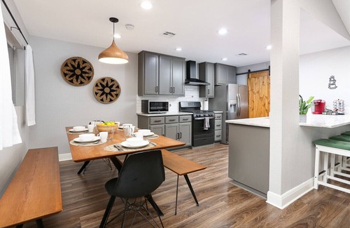 Wetmore Casa | Great home, great location and great price 4bd, 2ba private pool and hot tub