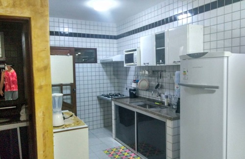 Poco Casa | Gran casa, bien ubicada, a solo 8 minutos a pie del borde de Pajuçara