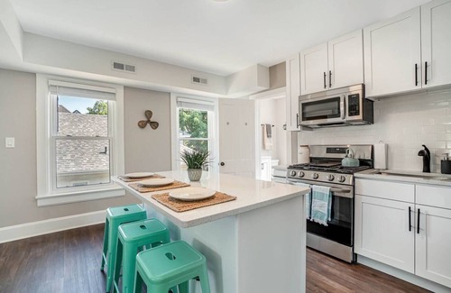 Michigan City Apartamento | Great Lakes Getaway-Upper Unit, Near Outlet Mall